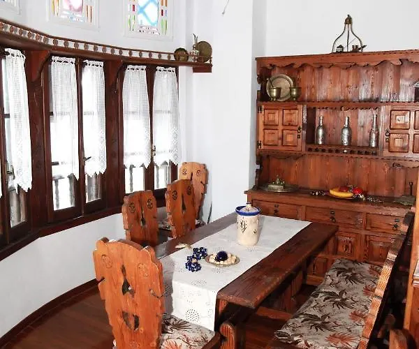 Archontiko Blana Villa *